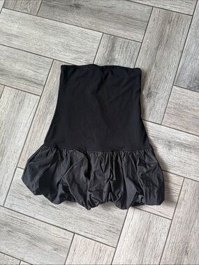 Edikted Black Bubble-Hem Mini dress